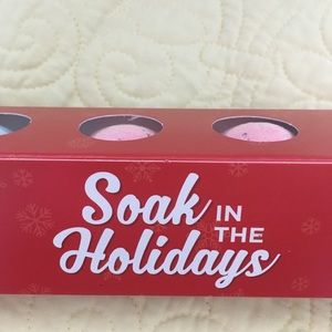 Perfectly Posh Bath Bombs (6 in each pack)x2